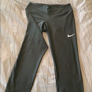 Nike Capri dry fit pants